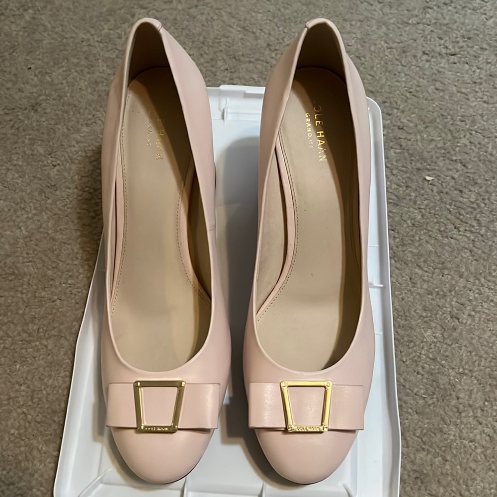 Cole Haan slightly worn light pink heels